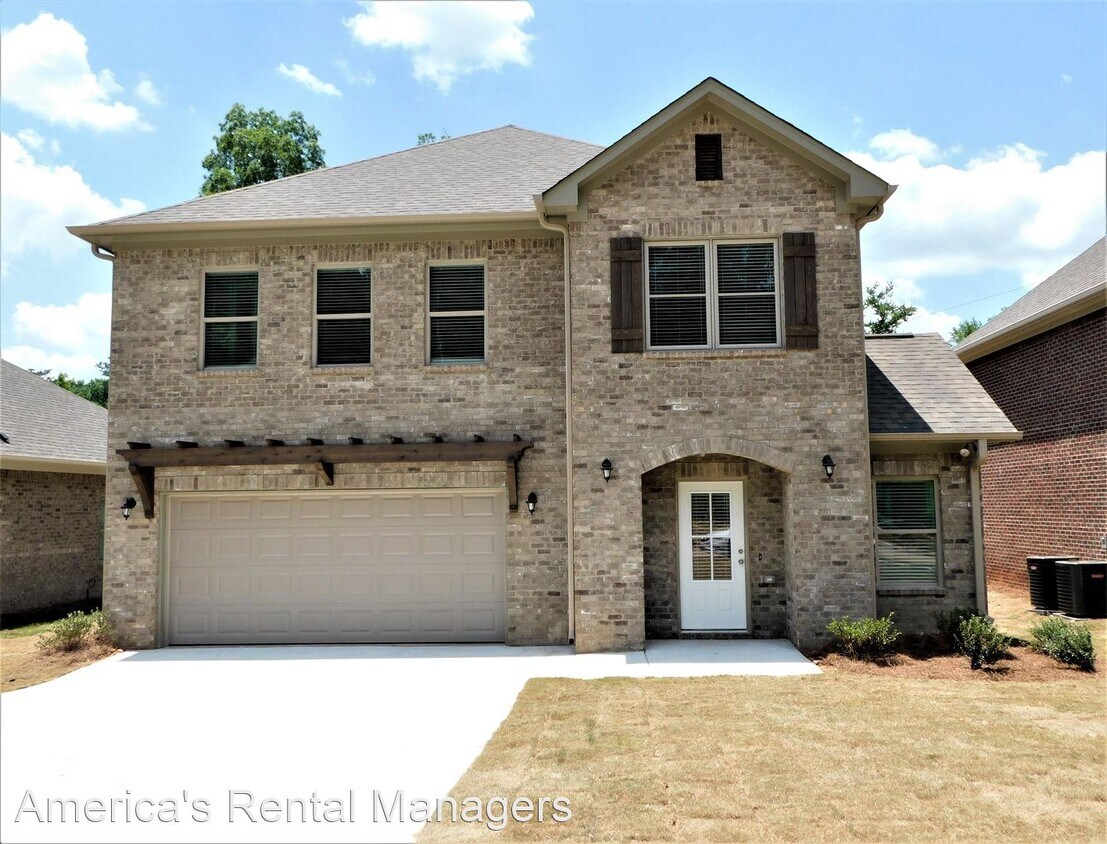 Primary Photo - 4 br, 3 bath House - 7970 St. James Drive