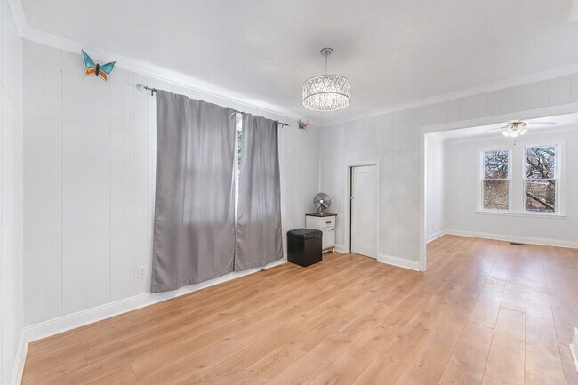 Foto del edificio - 6337 W Patterson Ave