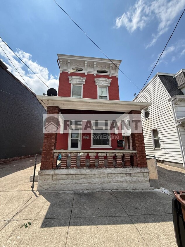 Photo - 942 Columbia Street