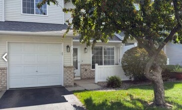 Building Photo - 8598 Quarry Ridge Ln