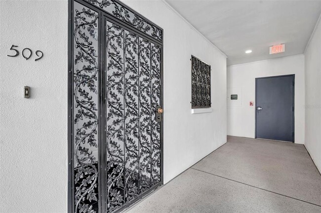 Foto del edificio - 4950 Gulf Blvd