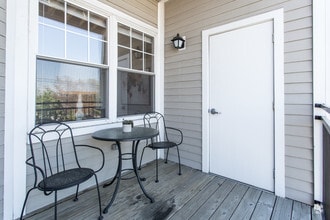 Model- Balcony - Washington Crossing Apartments