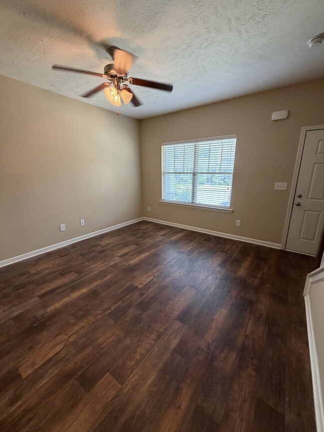Photo - 1721 Sprucedale Dr (Nashville, TN) Townhome