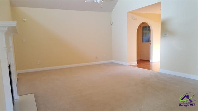 Foto del edificio - 211 Jerusalem Church Rd