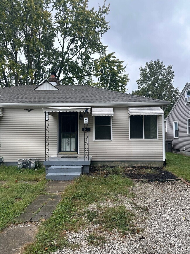 Foto del edificio - 3844 E Pleasant Run Parkway North Dr