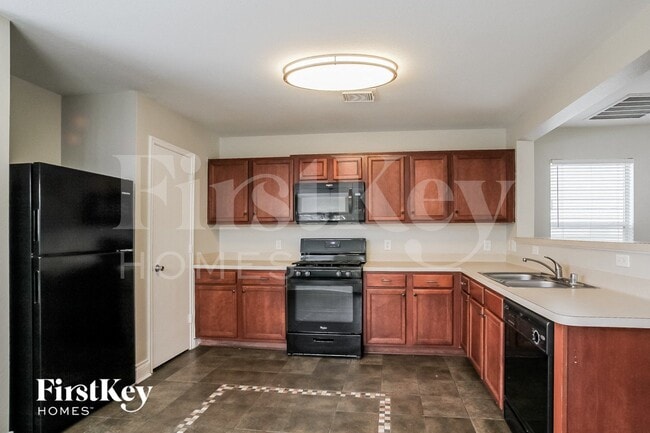 Building Photo - 8115 Villandry Ln