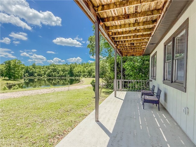 Building Photo - 280 Starritt Ln