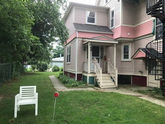 Building Photo - 61 Western Ave