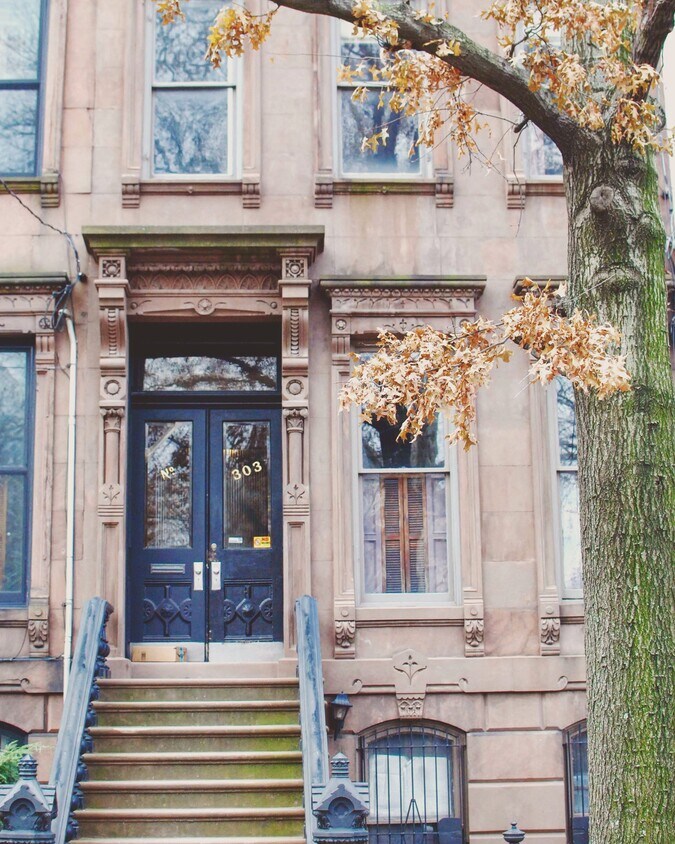 Foto del edificio - 303 York street
