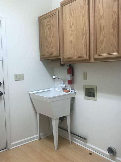 Foto del edificio - Beautiful 4 bedroom, 2 bath single story h...