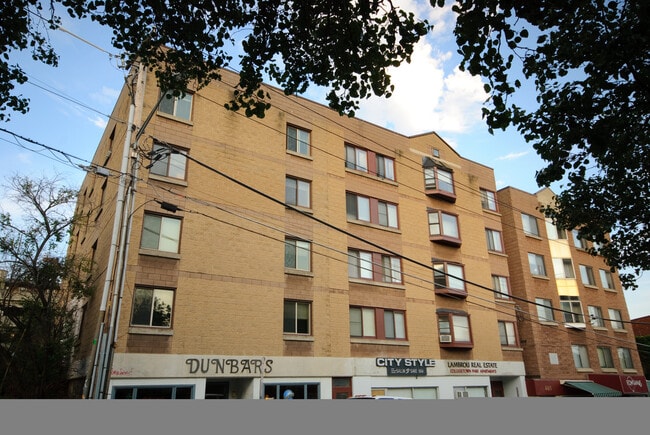 Building Photo - 407 Eddy St
