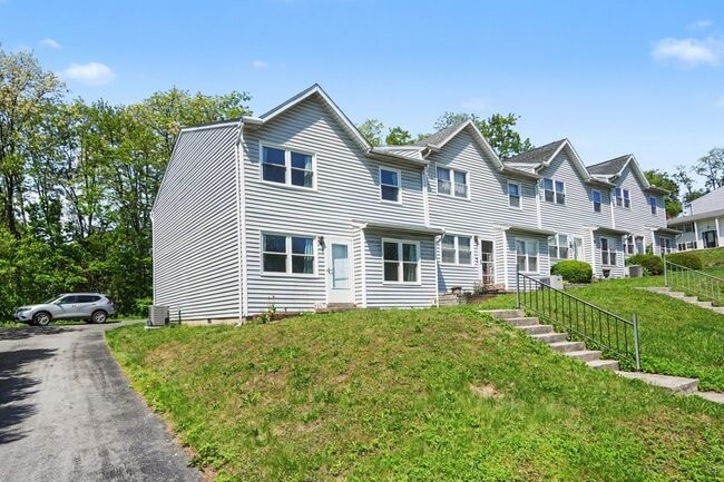 Building Photo - 54 N 62nd St