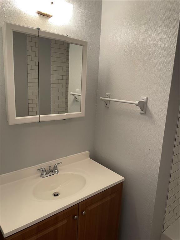 Foto del edificio - 105 Meteor Dr