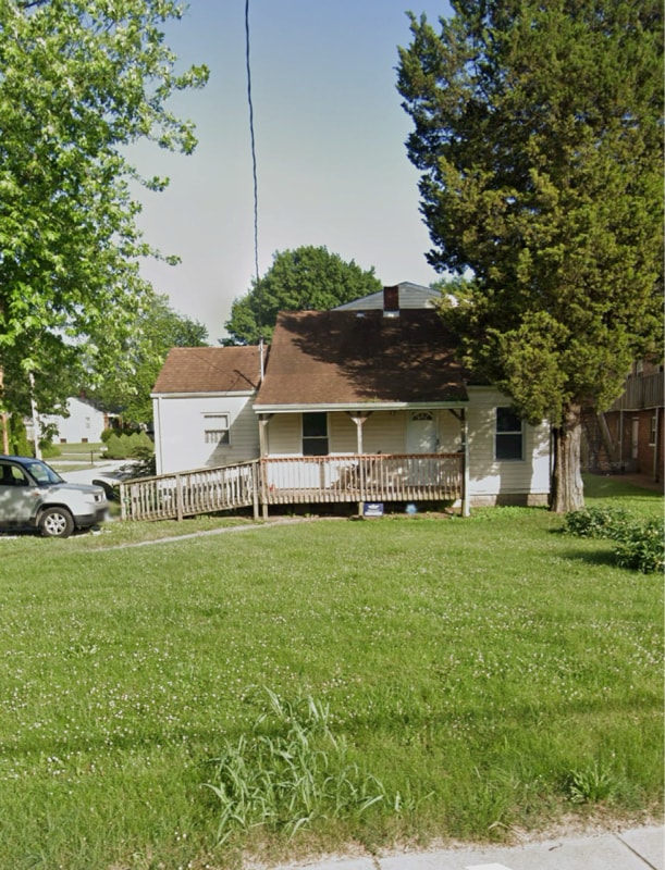Building Photo - 3600 Falling Springs Rd