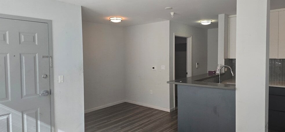 Foto del edificio - 160 Lafayette St