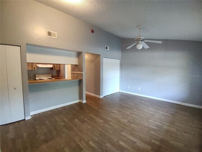Foto del edificio - 3761 NE 41st St