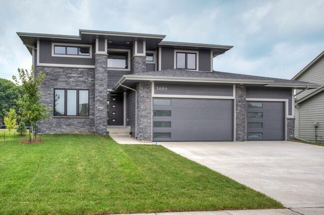 Foto del edificio - 3686 NW 169th St