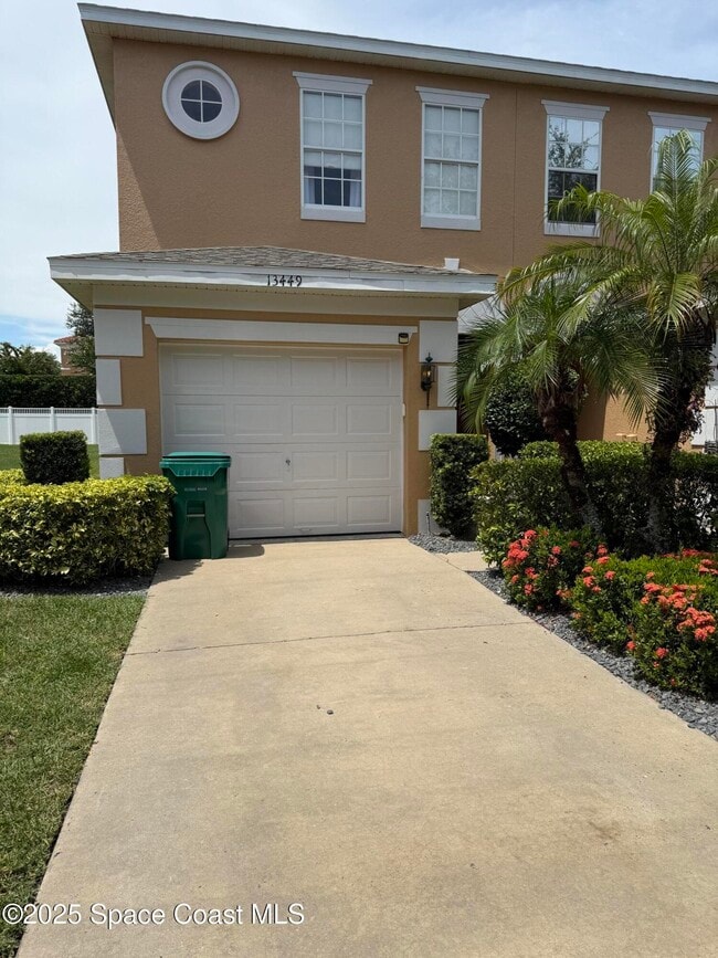 Building Photo - 13449 Daniels Landing Cir