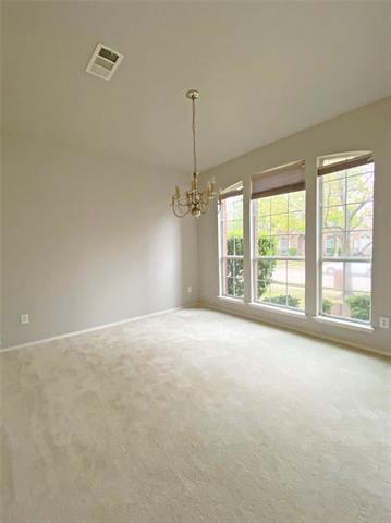 Foto del edificio - 9300 Hunter Chase Dr