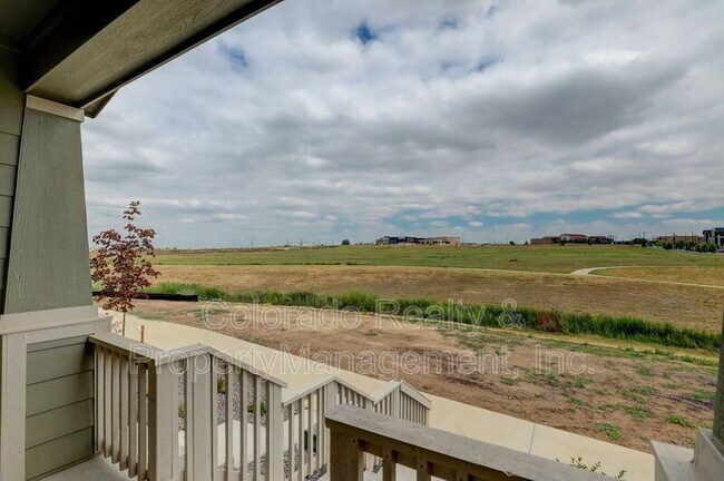 Building Photo - 297 Rodden Dr