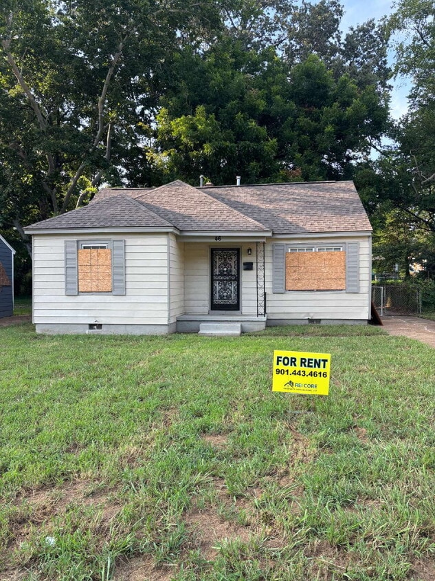 "3-Bedroom Gem on East Frank Avenue" - "3-Bedroom Gem on East Frank Avenue"