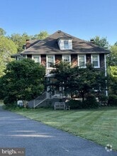Building Photo - 217 Bynum Ridge Rd