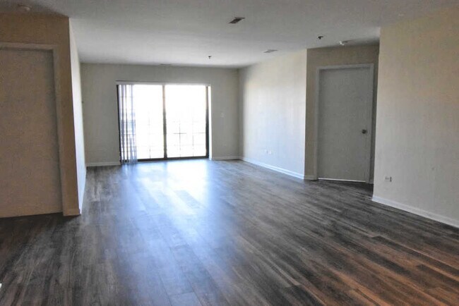 Foto del edificio - 8255 Skokie Blvd