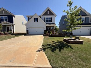 Building Photo - 365 Runner Stone Ln