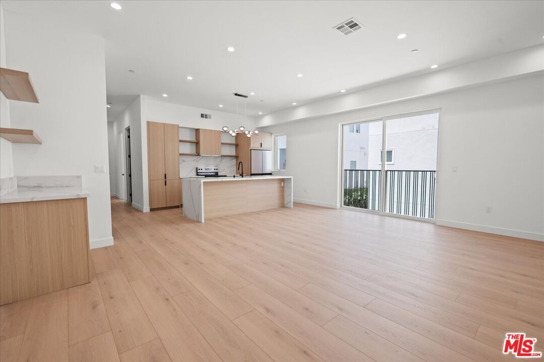 Foto principal - 5214 Satsuma Ave