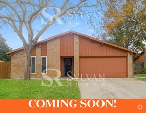 Building Photo - 2916 White Oak Ln