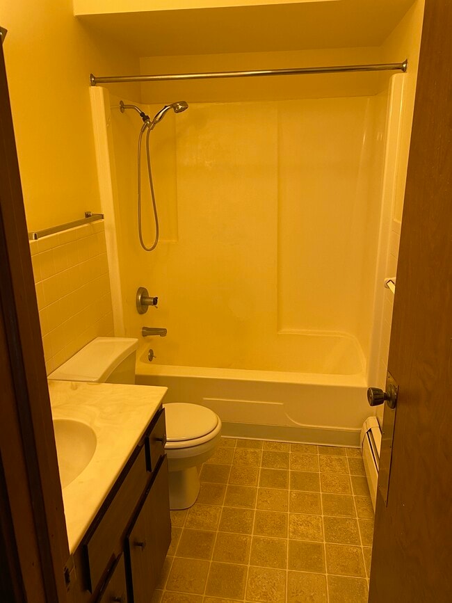 Building Photo - 3448 Northway Dr