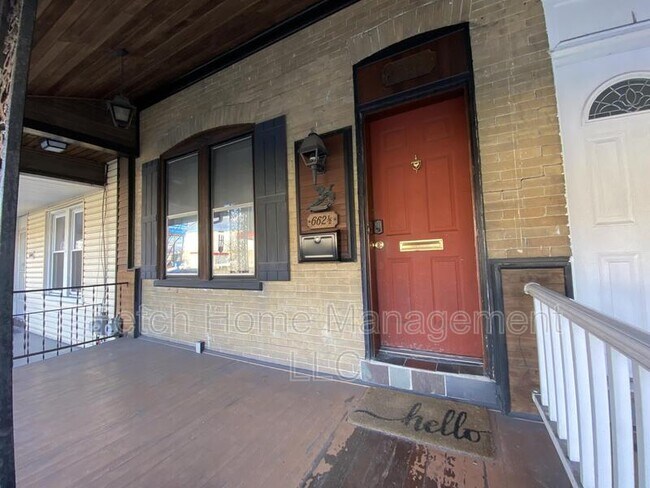 Building Photo - 662 1/2 Columbia Ave