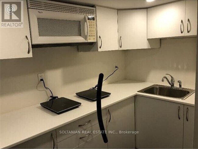 Building Photo - 106 Puccini Dr