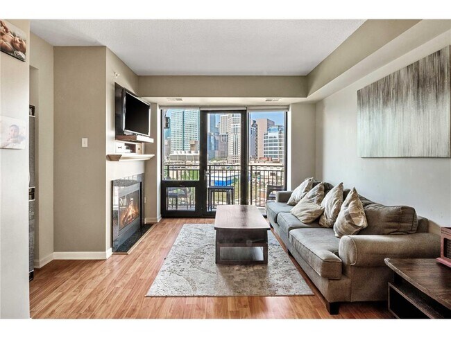 Foto del edificio - 500 500 E Grant St