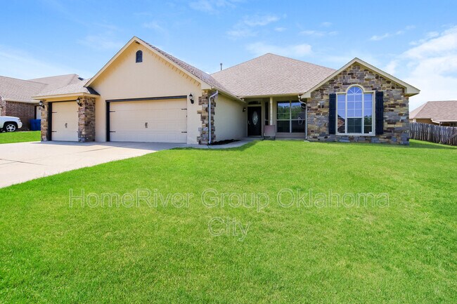 Building Photo - 3817 Kindle Ln