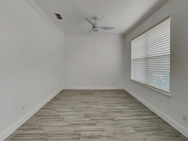 Foto del edificio - 5283 Brydon Woods Cir