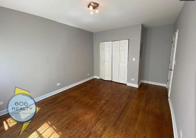 Foto del edificio - 2708 W Arthur Ave