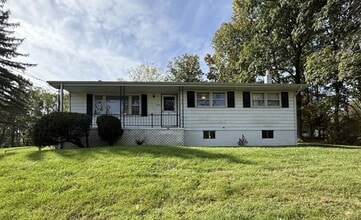 Building Photo - 848 N Harrison Rd