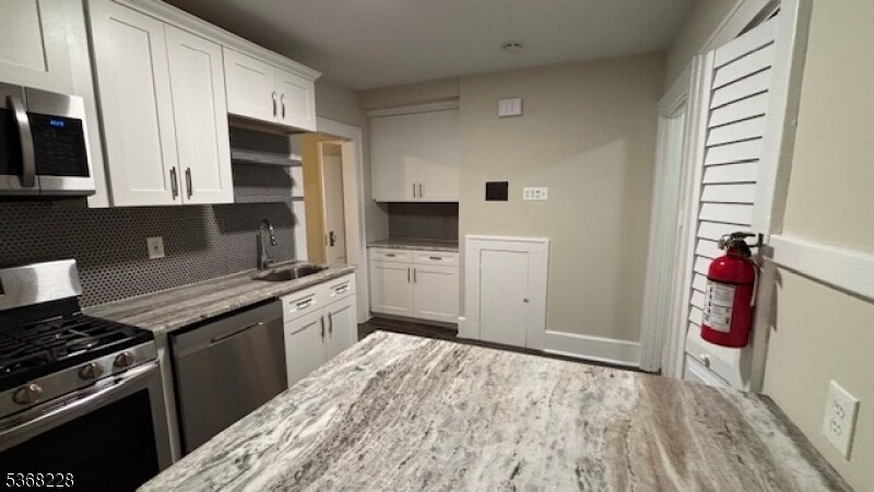 Foto principal - 741 Hamilton St-1R-1R