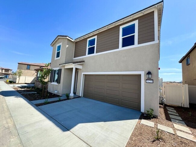 Foto del edificio - BRAND NEW 4 bedroom Murrieta home availabl...