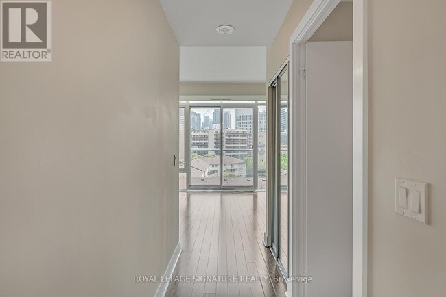 Building Photo - 90 Stadium Rd