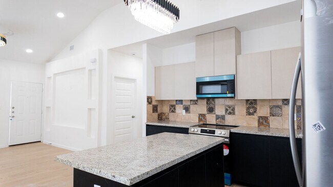 Foto del edificio - 612 Moar Dr