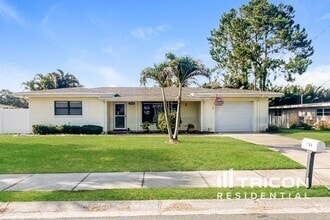 Building Photo - 1184 Robmar Rd