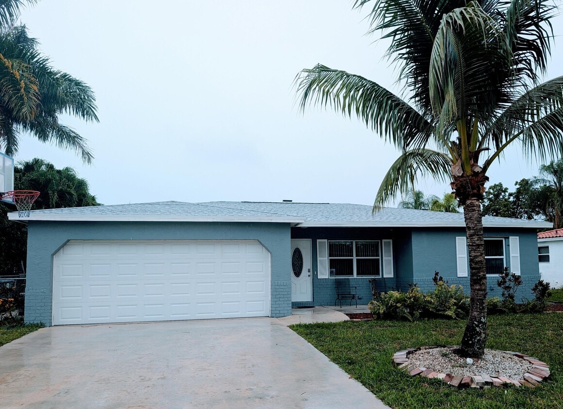 Foto principal - 10920 Gable St