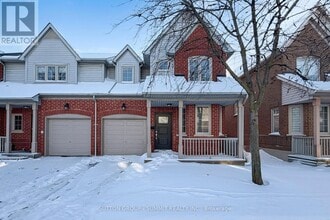 Building Photo - 5223 Fairford Crescent