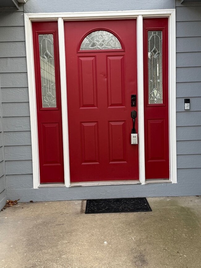 Foto del edificio - COMING SOON: 5 BED, 3 BATH ONE OF A KIND CUSTOM HOME