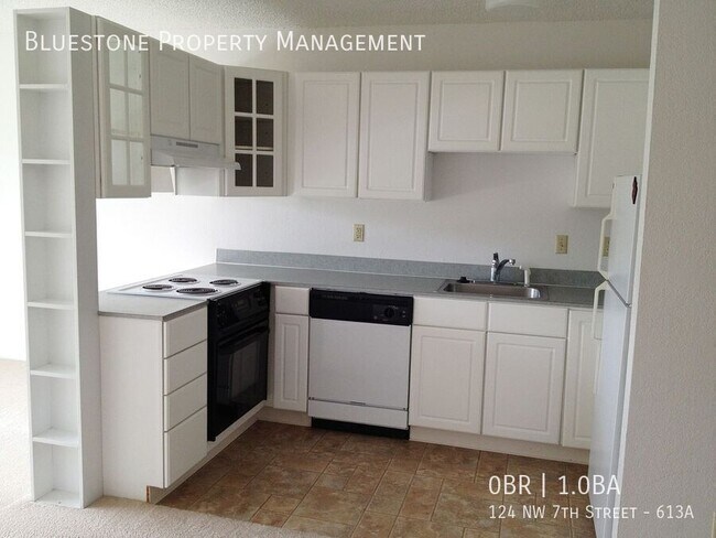 Foto del edificio - 124 NW 7th St