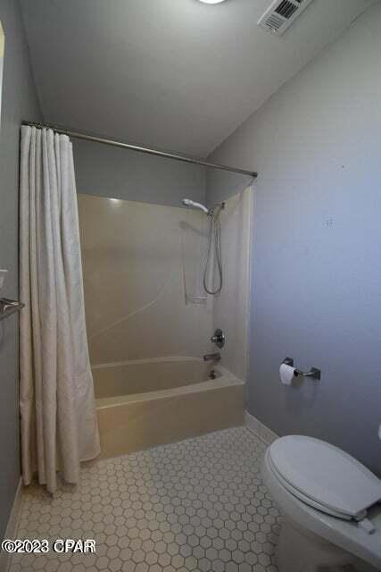 Foto del edificio - 2912 Kingswood Dr