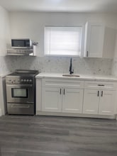 Building Photo - 5934 Buchanan St