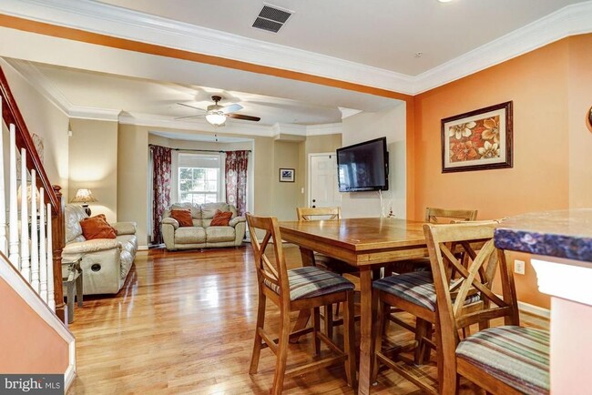 Building Photo - 7289 Elkridge Crossing Way